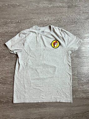 Buc-ee's "Everyone Has Beef With Buc-ee's" T-shirt, Gray, Large